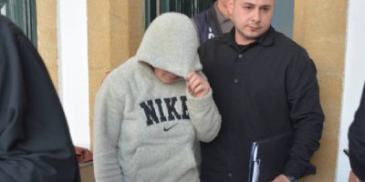 Jimnastik dersi için toplanmış olan parayı çalmakla suçlanıyor