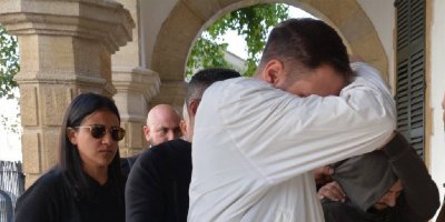 Yüklü miktarda uyuşturucu bulundurmakla itham ediliyorlar