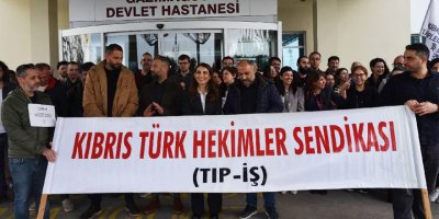 Tıp-İş greve bugün de devam edecek
