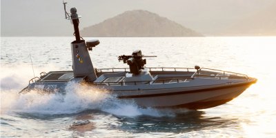 Türkiye'nin ilk silahlı insansız deniz aracı yerli silahıyla göreve başladı