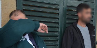 Ercan'da narkotik köğeği Pamire yakalandılar