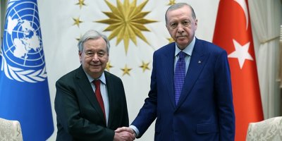 "Kıbrıs sorununu çözmek için çok sıkı çalışıyoruz"