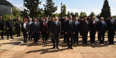 Osman Örek, ölümünün 27’nci yıl dönümünde törenle anıldı