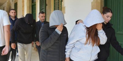 Sahte kira sözleşmesi hazırlayan zanlılar yeniden mahkeme huzurunda