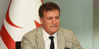 Arıklı: Maaşları dövize endekslemiş olsaydık bütçe artı verecekti