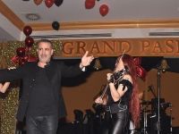 “İzmir Marşı” koro halinde söylendi