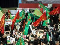 'İran'daki gösteriler siyasi ve sosyal ayrışmayı simgeliyor'