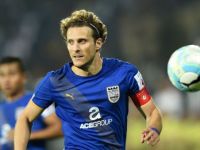 Diego Forlan Hong Kong yolcusu