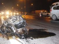 Bolu'da kamyon otoyolda ters şeritte giden otomobille çarpıştı