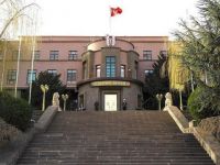 TSK, Diyarbakır'da toprağa gömülü patlayıcı ve uyuşturucular ele geçirildiğini açıkladı