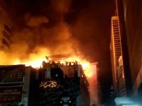 Hindistan'da restoran yangını 5 can aldı