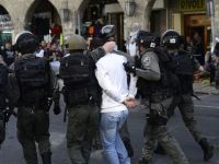 İsrail askerleri 17 Filistinliyi gözaltına aldı