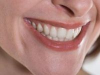 Evde diş plağı temizleme yolları