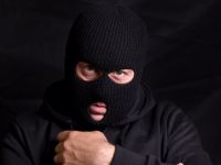 İsviçre'de 80 yaşında bir kişi banka soyduğu iddiasıyla gözaltına alındı