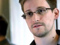 1 milyar kişinin kimlik bilgilerinin çalınabileceğini ispatlayan gazeteciye Snowden’dan destek