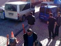 Kahramanmaraş'ta bir kişi anne ile babasını av tüfeğiyle öldürdü