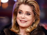 Deneuve: Erkeğin asılması, baştan çıkarması suç değil