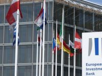 Hellenic Bank ve Rum Kooperatif Bankası Avrupa Yatırım Bankasıyla kredi anlaşması imzaladı