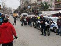 Kadıköy'de hafriyat kamyonu bir kadına çarptı