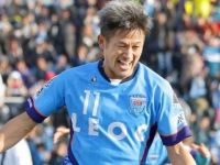 50 yaşındaki futbolcuya yeni sözleşme