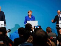 Berlin'de yeni hükümet için ilk adım