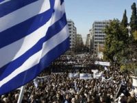 Yunanistan mahkemesinden 5 yabancı STK üyesine beraat