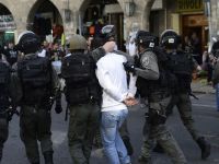 İsrail askerleri 17 Filistinliyi gözaltına aldı