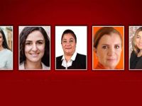 Kadın milletvekilleri mazbatalarını aldı