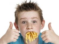 “Çocuğunuzu fastfood ile ödüllendirmeyin”