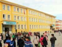 Karaman'da ilkokulda doğalgaz sızıntısı