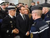 Mültecileri döven polisler cezalandırılacak