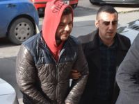 Kafa atarak darp etti