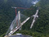 Kolombiya'da köprü inşaatının çökmesi...Arama kurtarma çalışmaları sona erdi