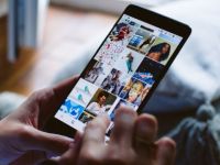 Akıllı telefonu az kullanan öğrenciler daha başarılı