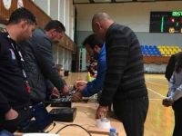 Skorboard bozuldu maç yarıda kaldı