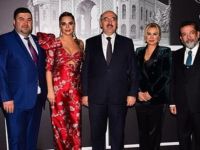 Ünlü isimlerden işitme engelli çocukların eğitimine destek