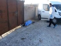 Cesedi sokakta donmuş halde bulundu
