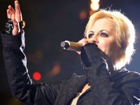 Cranberries’in solisti Dolores O’Riordan bu yüzden öldü