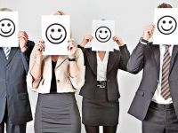 Ofiste gülmenin 5 faydası