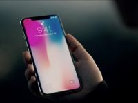 ‘Geleceğin iPhone’u’ iPhone X’te şimdi de arayanı görememe sorunu