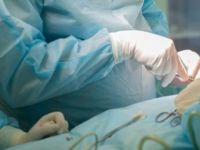 Göğüs duvarı deformiteleri invaziv yöntemlerle tedavi edilebilir"