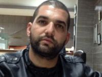 Mear: "Üstüme yürüdü, hakaret etti, itekledim"