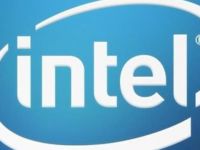 Intel'in dördüncü çeyrek geliri arttı