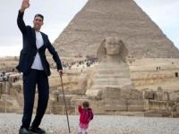 "Dünyanın en uzun adamı ve en kısa kadını" Kahire'de