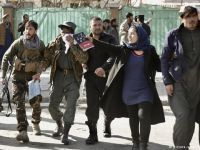 Afganistan'da ambulansla intihar saldırısı