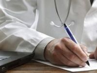 Sahte reçete yazan doktorlara 3 yıl hapis