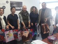 Tanyel’in Gülüşü Vakfı’ndan çocuk onkoloji servisine ziyaret