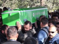 Sevenleri mezarlığa sığmadı