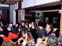 Canlı müziğe doydular