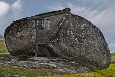 stone-house--2.jpg